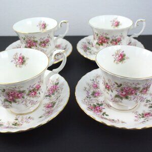 Royal Albert Lavender Rose Teacups & Saucers Set of 4